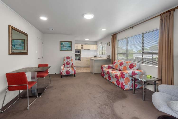 2/163 Onerahi Road Onerahi_3