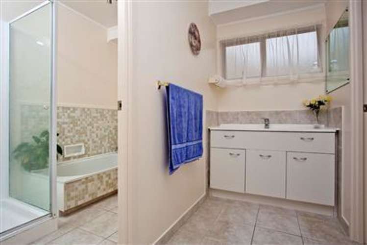 63 Chelsea View Drive Chatswood_10