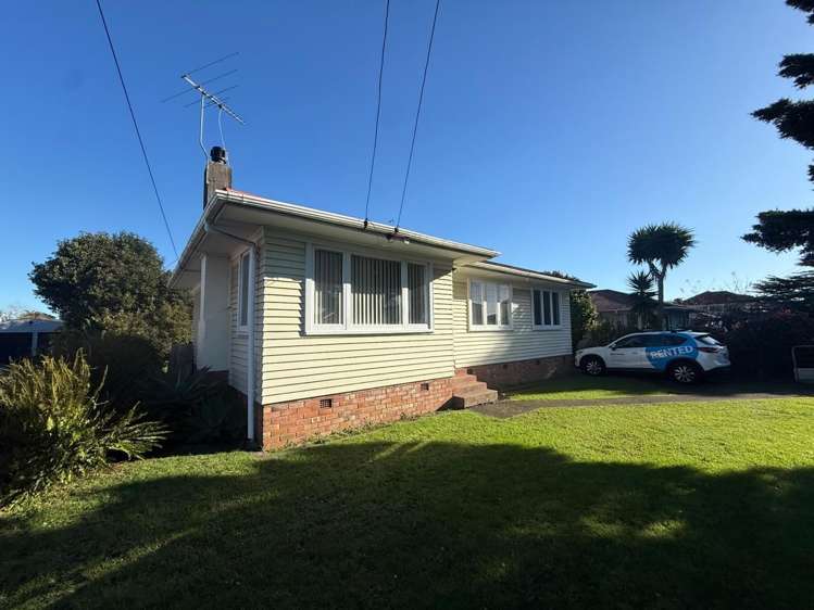 156 Russell Road Manurewa_11