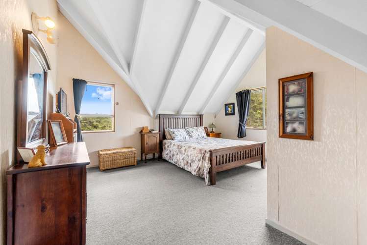 1180 East Coast Road Redvale_24