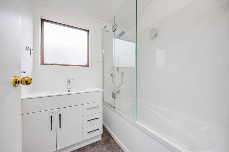 4/17 Ross Martin Court Conifer Grove_10