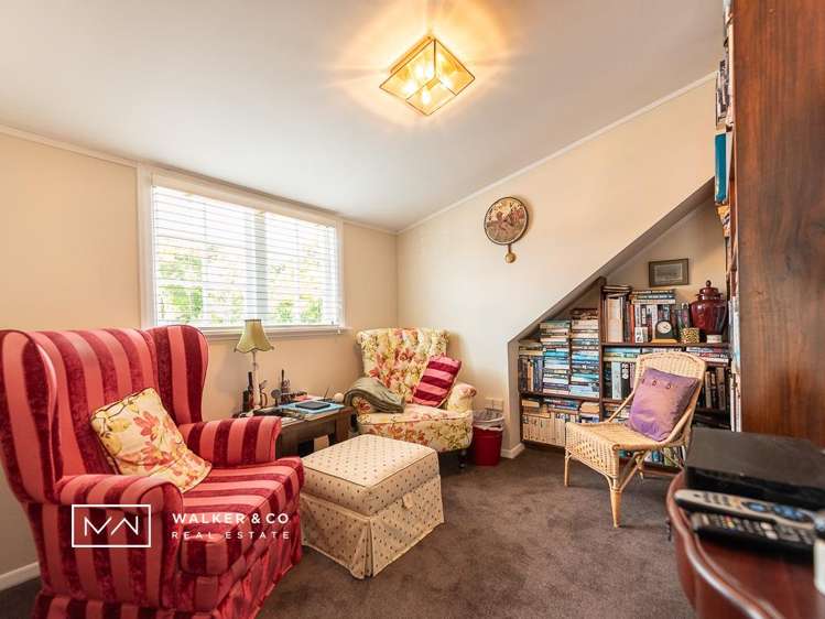 1161 Fergusson Drive Clouston Park_21