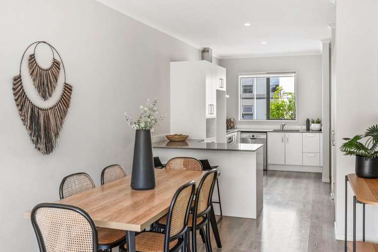 7/6 Onekiritea Road Hobsonville_6