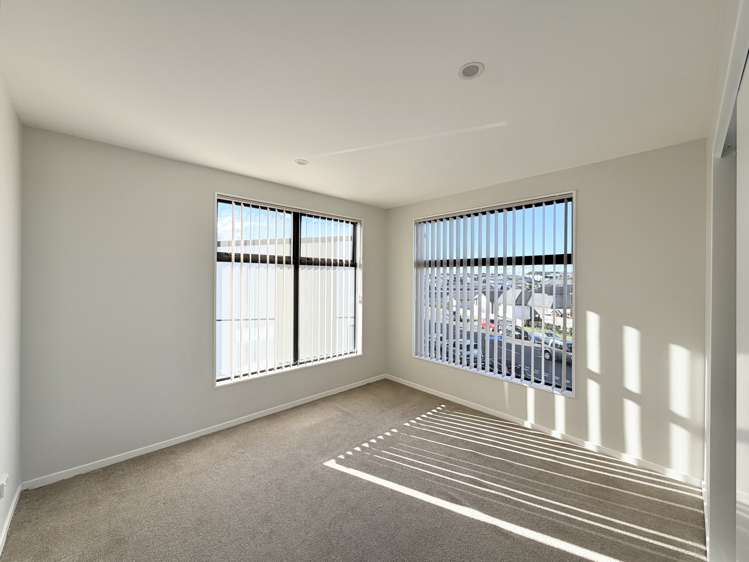 54 Hinonga Loop Silverdale_11