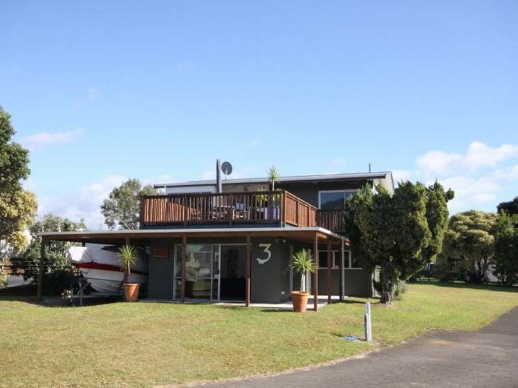 3 Hobson Place Pauanui_0