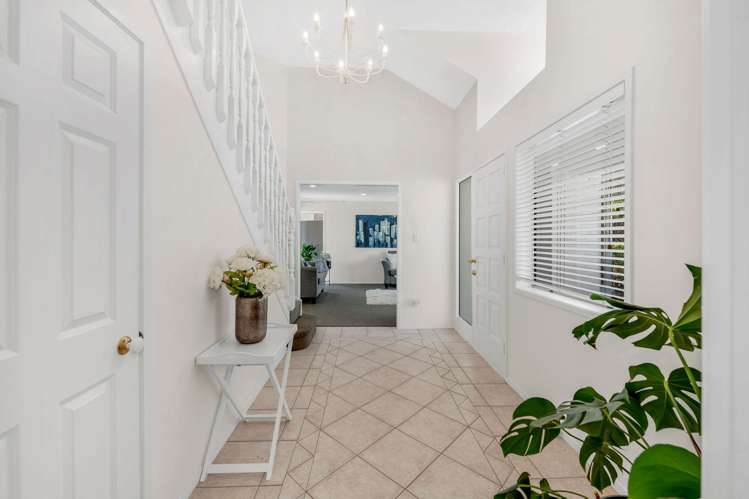 37 Orangewood Drive_5