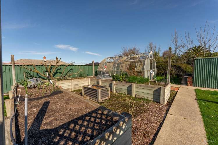 25 Hughes Street Waimate_24