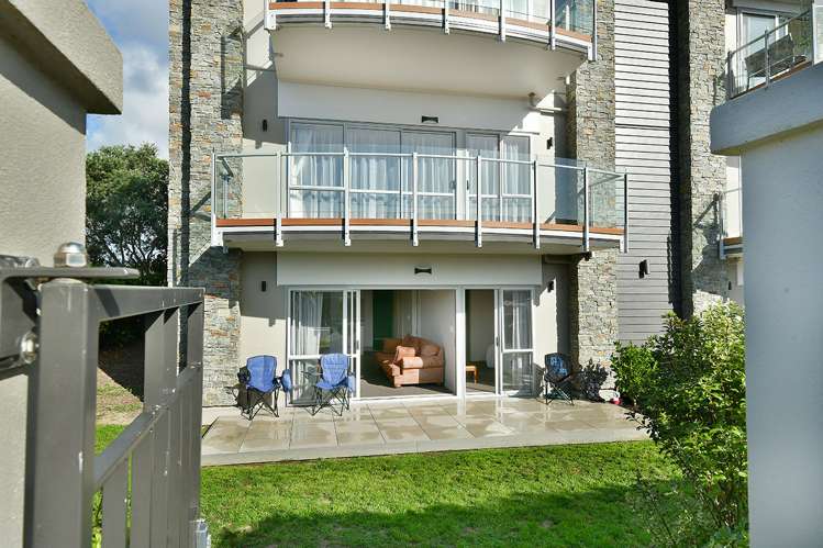 101/252 Centreway Road Orewa_12