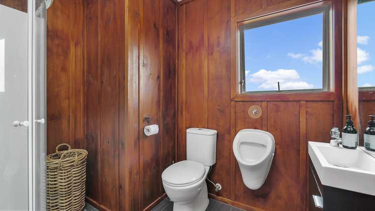 1045 The Lake Road Leeston_12