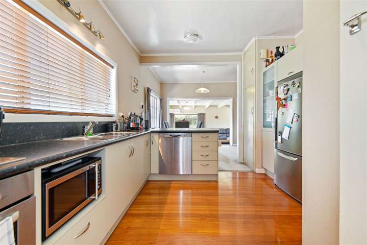 14 Alison Street Hamilton Lake_10