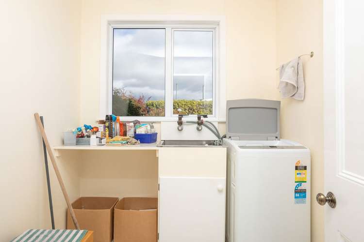 10 Thyra Street Dannevirke_18