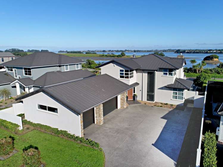 11 Milano Boulevard Karaka_15