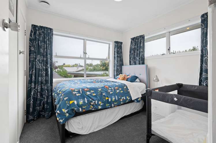 6 Te Anau Place Glenview_9