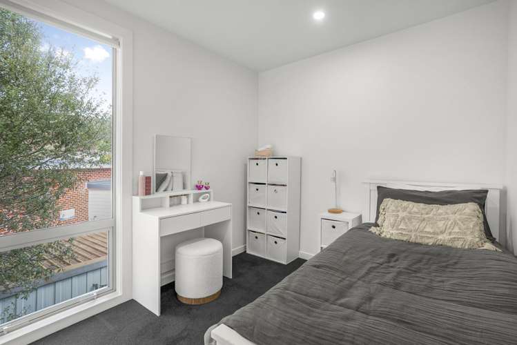 52B Durham Crescent Fairfield_14