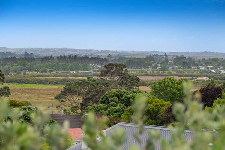 2/1 Captain Street Helensville_11