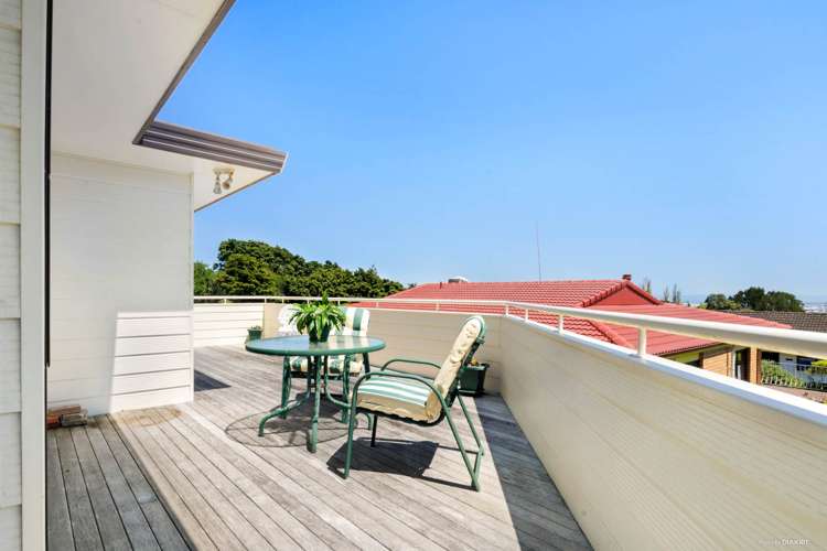 8 Elsted Place Goodwood Heights_9