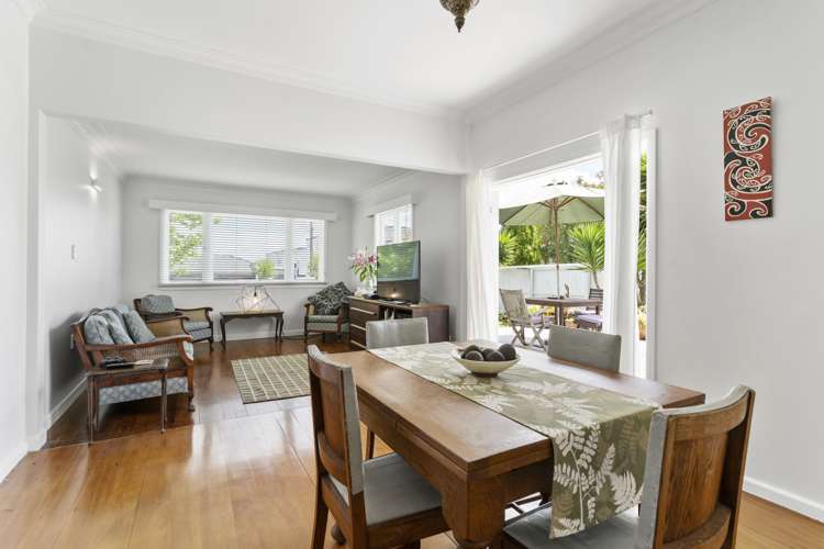 92 Astley Avenue New Lynn_5