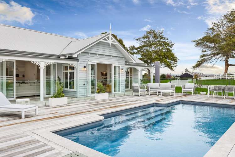 21 Diamond Lane Riverhead_40