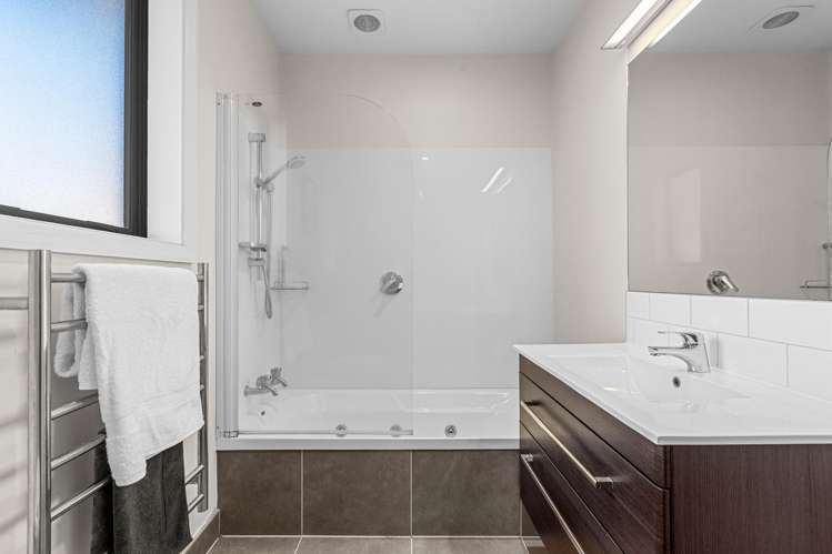 143 Horndon Street Darfield_10