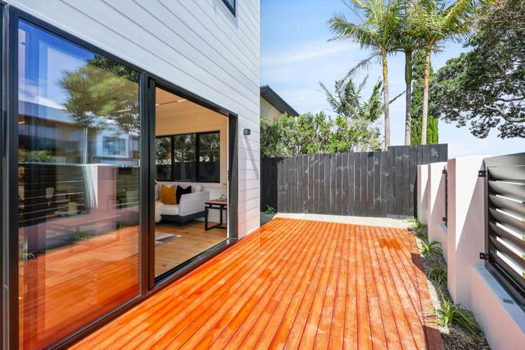 6A Gulf Crest Bucklands Beach_32