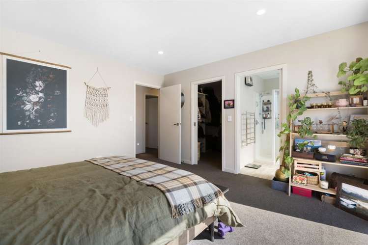 18 Finch Street Albert Town_5