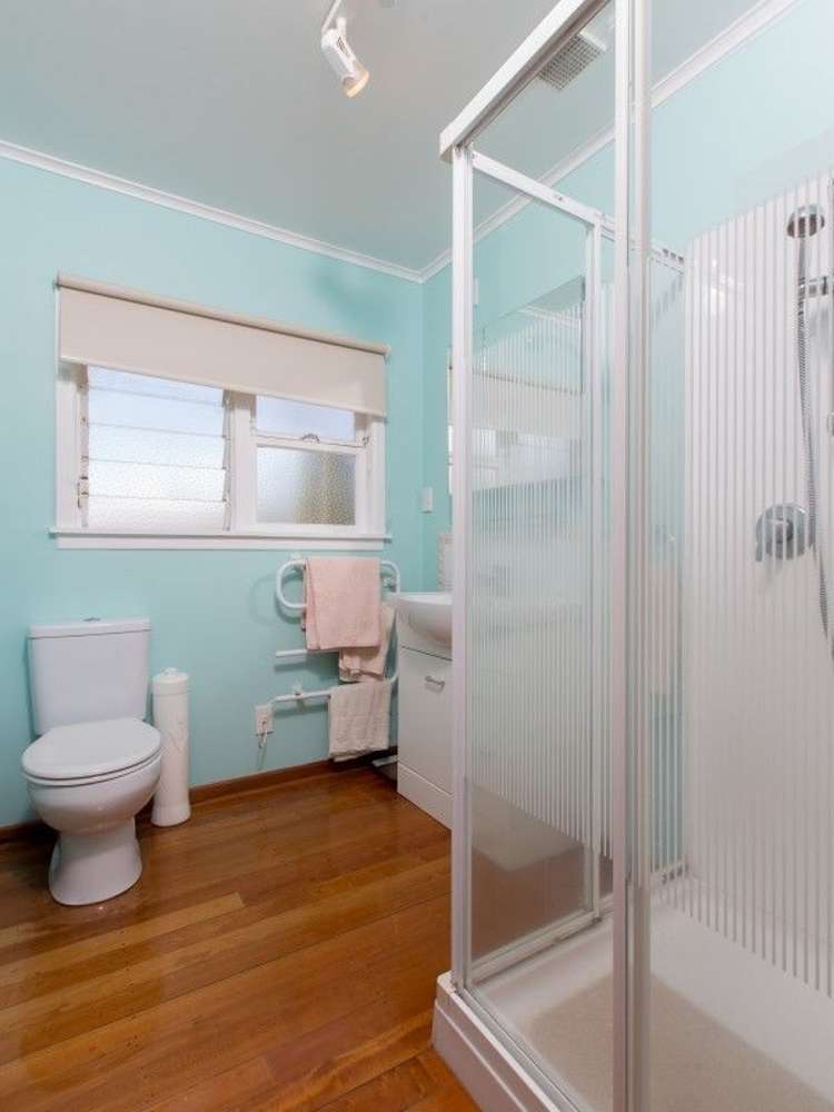 2/52a Campbell Road Onehunga_8