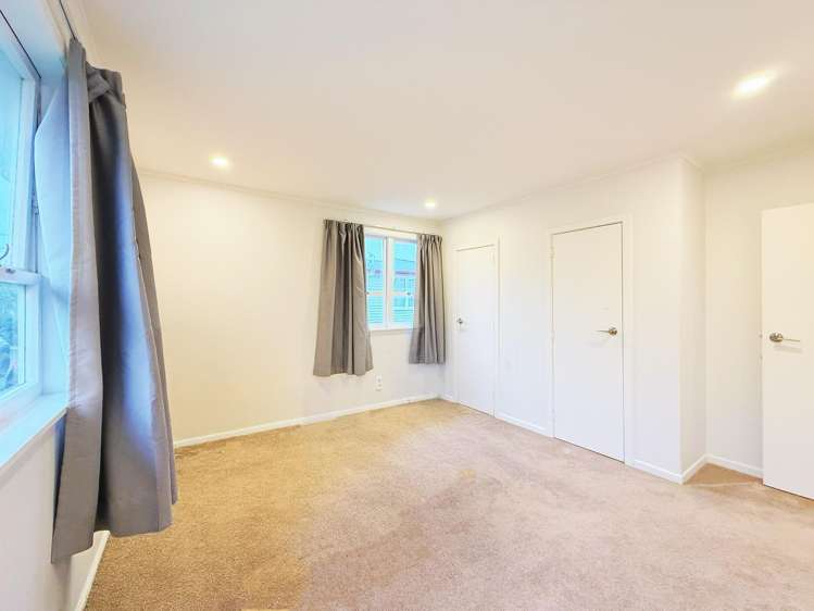 16 Ted William Street New Windsor_7