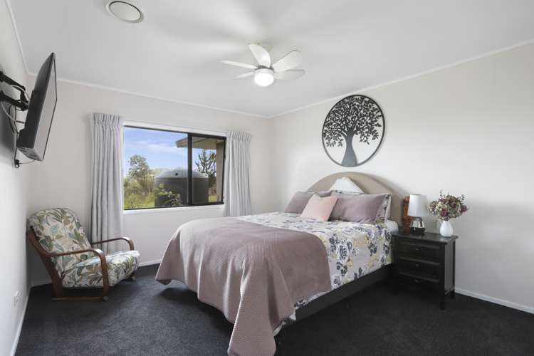 68 Bethells Road Waitakere_7