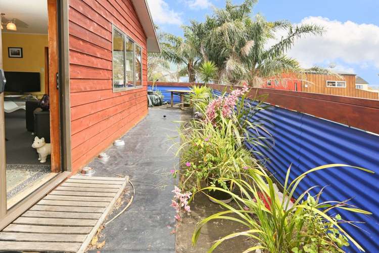 46 Spinnaker Drive Te Atatu Peninsula_7