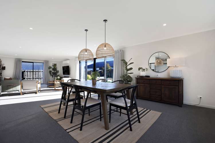 26 Redhaven Rise Netherby_6