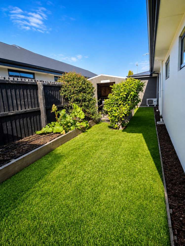 85 Kittyhawk Avenue_2