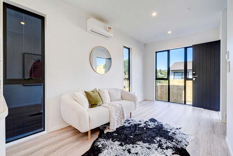 15 Montclair Rise Browns Bay_15