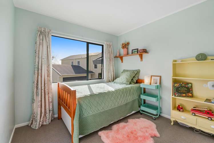 23 Jelas Road Red Beach_18