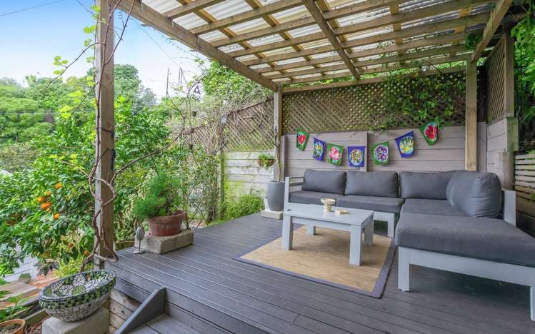 6 Bright Street Eden Terrace_11