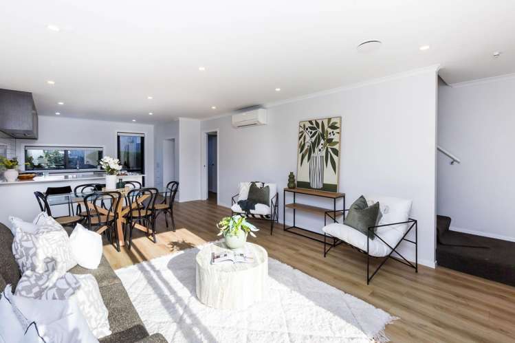 7 Desert Gold Lane Wallaceville_6