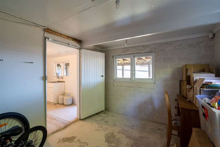 14 Richards Avenue Forrest Hill_18