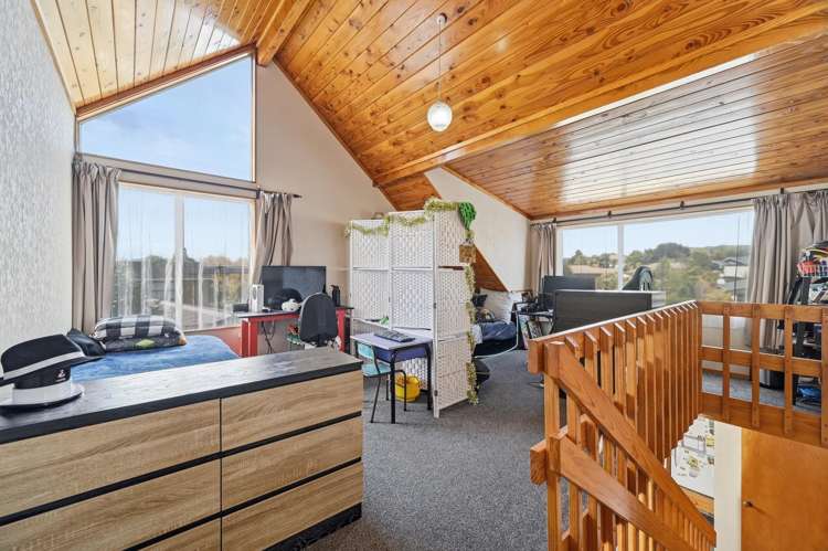 20 Hathor Street Pomare_10