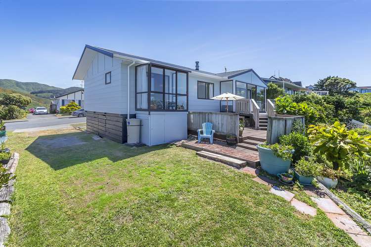 48 Frobisher Street Island Bay_10