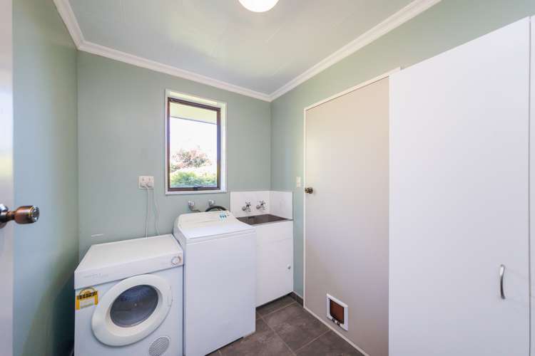 8 Willowbank Crescent Feilding_24