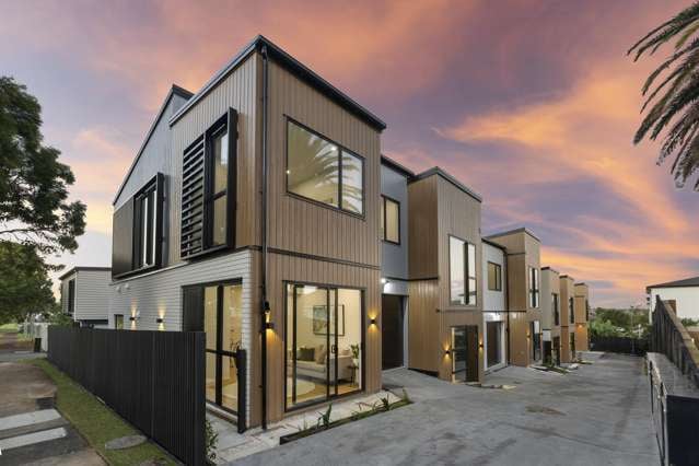 Stunning New Homes In Supreme Location