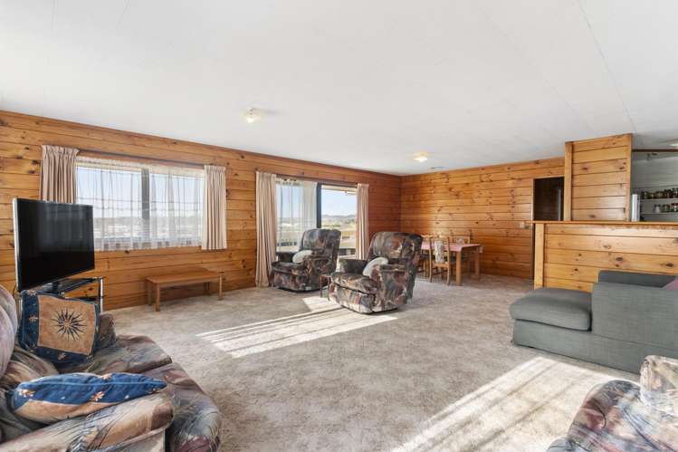 22 Rhinevale Close_4
