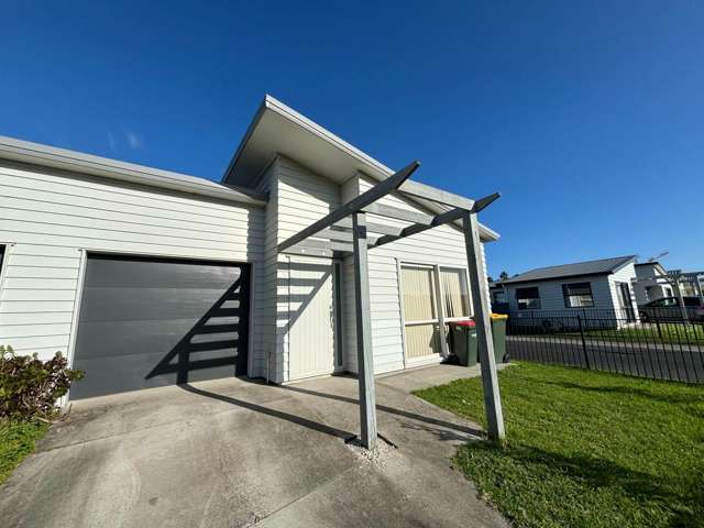 Modern Amenities. Urban Location. Sophisticate...