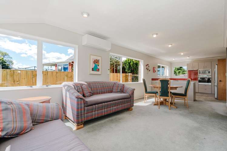 111 Cobham Drive Hamilton East_4