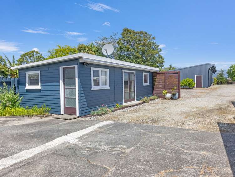 10 Orowaiti Road Westport_14