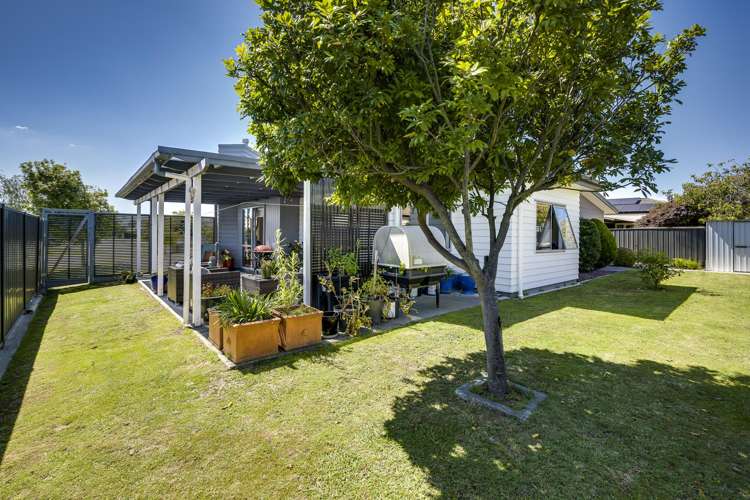 16 Begley Place Frimley_19