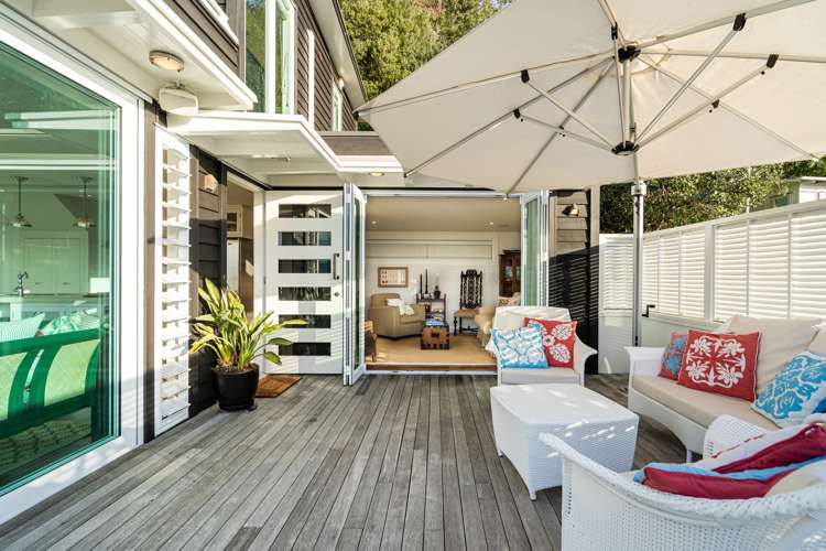 13 Le Roy Road Onetangi_16