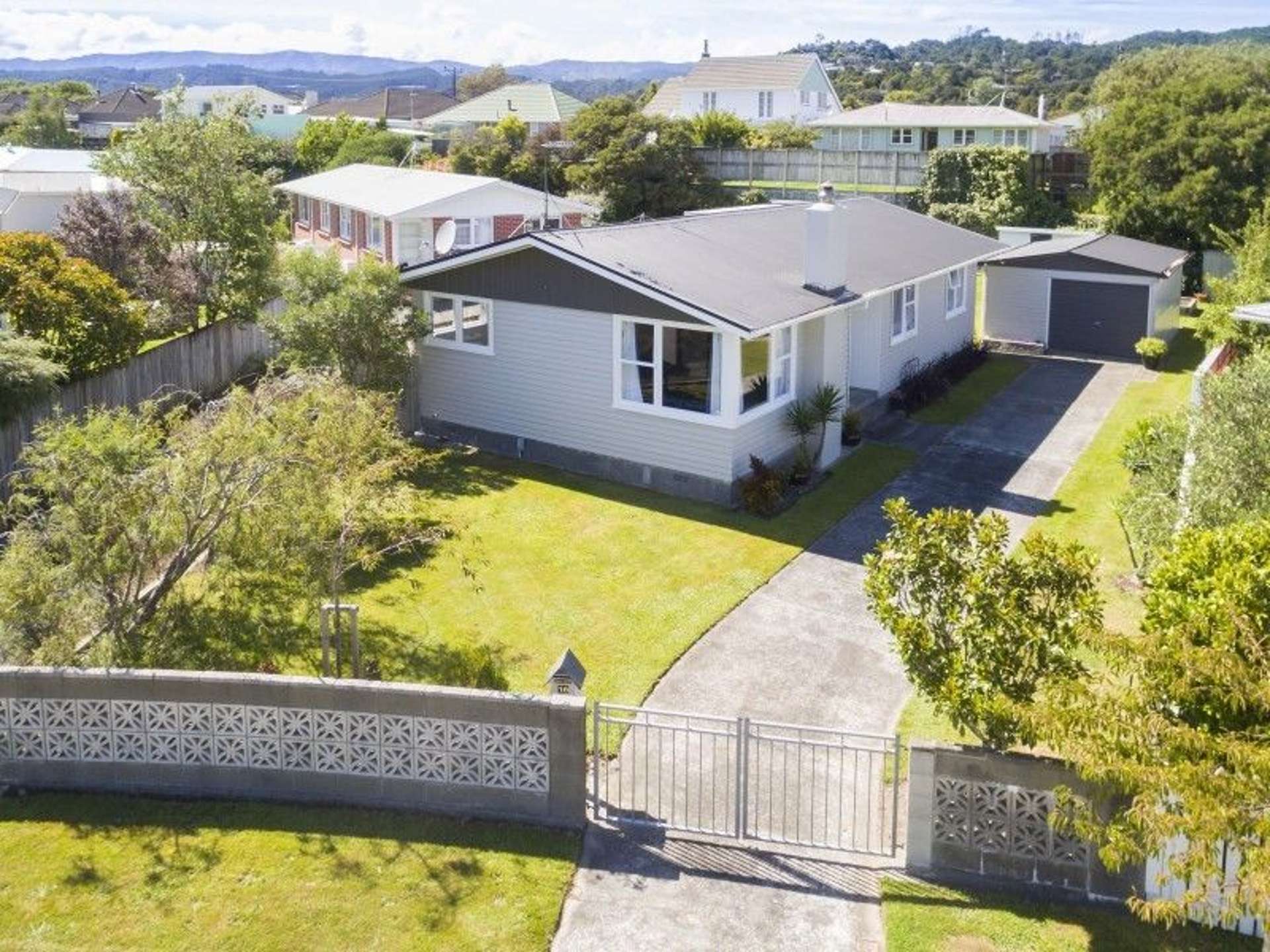 16 Ruru Crescent Heretaunga_0