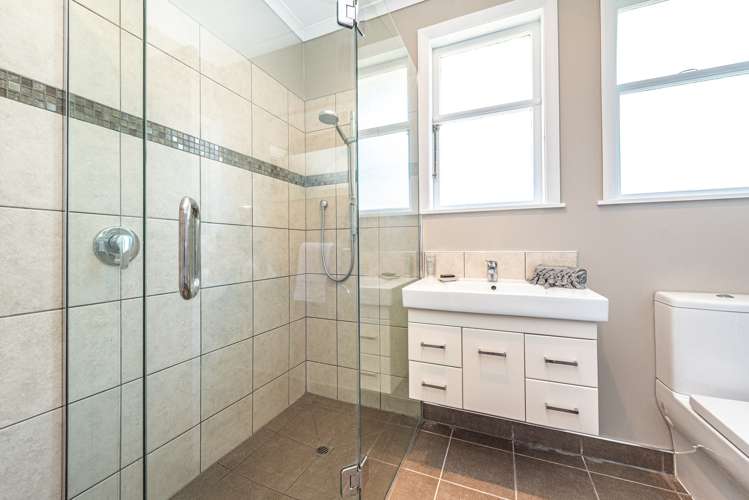 179 London Street Springvale_12