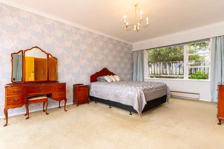 5 Larsen Crescent Tawa_9