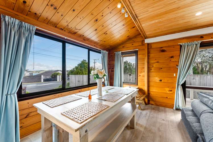 804 Whangaparaoa Road Manly_11